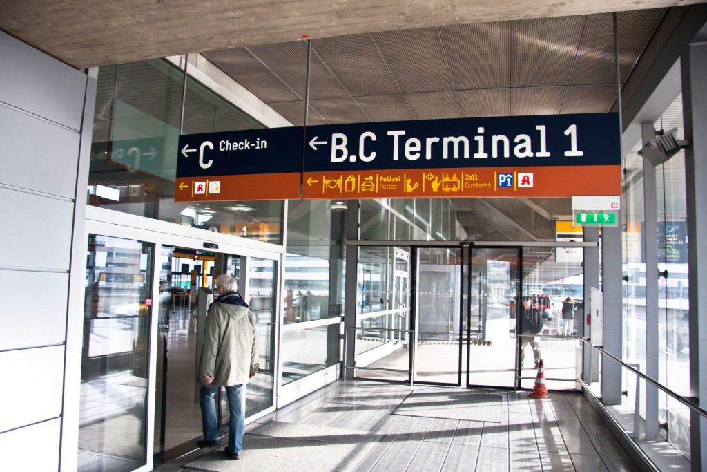 Inclusive-Airport-Navigation_Chapter-3_cgn_13 Overhead Sign Terminal 1 Entrance (CGN)